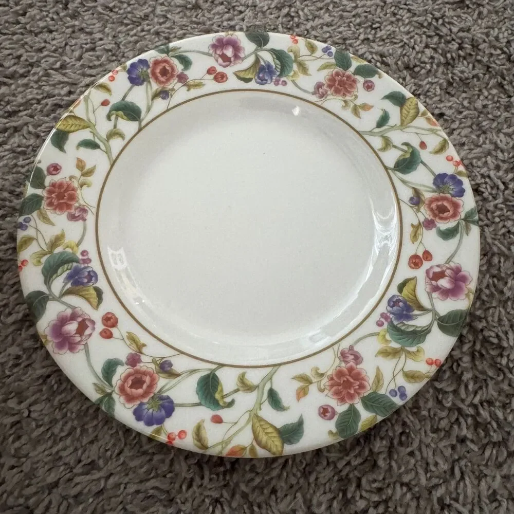 VTG ShunTa Melamine Floral Bowl Plate Saucer Set Minton Haddon Hall Style Cute